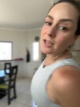 misslulipop online show from 10/31/25, 06:09