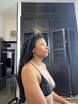 angelica af online show from 10/08/25, 06:16