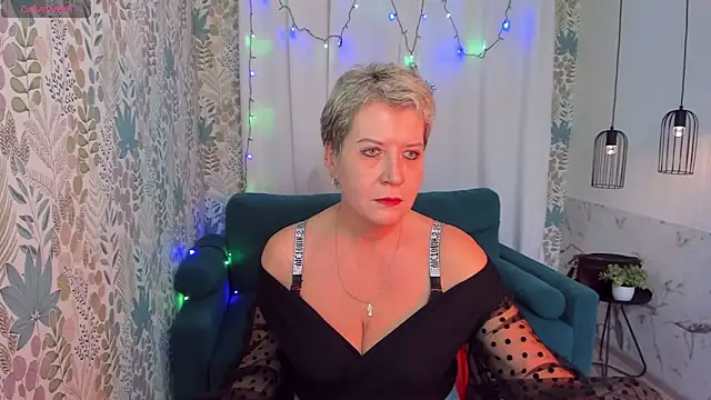 Snapshot of KathySunn chatting on 01/15/25, 01:31 KathySunn online show from 01/15/25, 01:31