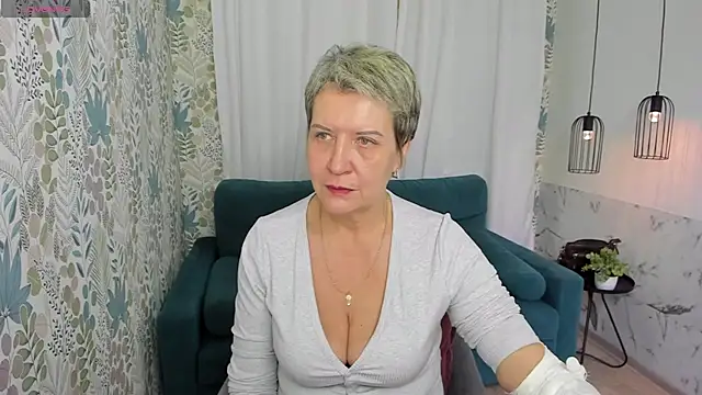 Snapshot of KathySunn chatting on 01/22/25, 09:46 KathySunn online show from 01/22/25, 09:46