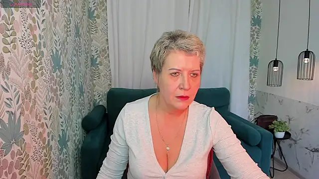 Snapshot of KathySunn chatting on 01/30/25, 01:31 KathySunn online show from 01/30/25, 01:31