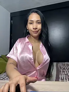 Angela isabella online show from 11/19/25, 12:49