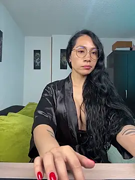 Angela isabella online show from 03/19/26, 09:19