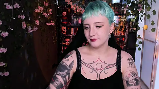 AsheLucker online show from 07/21/26, 07:54