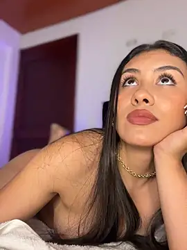 Snapshot of Ambar_pe_ chatting on 01/22/25, 04:13 Ambar pe  online show from 01/22/25, 04:13