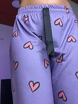 Snapshot of Ambar_pe_ chatting on 02/22/25, 03:03 Ambar pe  online show from 02/22/25, 03:03