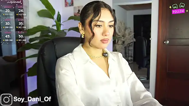 Snapshot of Ambar_pe_ chatting on 09/21/25, 03:24 Ambar pe  online show from 09/21/25, 03:24