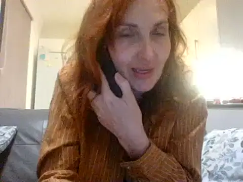 Snapshot of MssAngela chatting on 02/06/25, 08:23 MssAngela online show from 02/06/25, 08:23