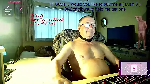 Snapshot of Aandy62 chatting on 02/14/25, 07:17 Aandy62 online show from 02/14/25, 07:17