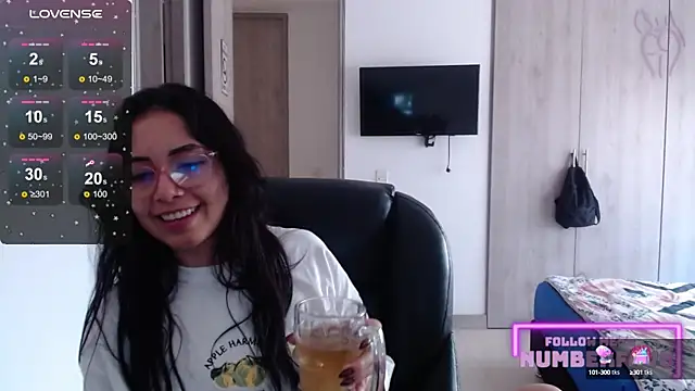 Snapshot of numberfav8 chatting on 12/08/24, 10:03 numberfav8 online show from 12/08/24, 10:03