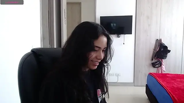 Snapshot of numberfav8 chatting on 12/20/24, 03:21 numberfav8 online show from 12/20/24, 03:21