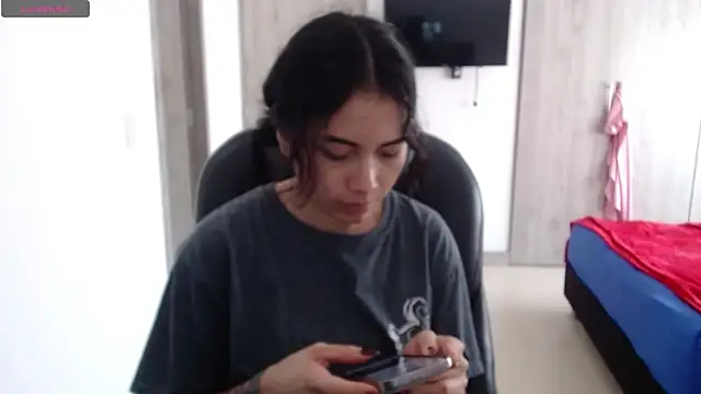 Snapshot of numberfav8 chatting on 12/24/24, 06:17 numberfav8 online show from 12/24/24, 06:17