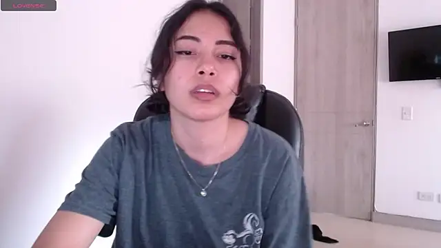 Snapshot of numberfav8 chatting on 12/24/24, 09:22 numberfav8 online show from 12/24/24, 09:22