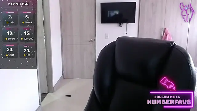 Snapshot of numberfav8 chatting on 01/06/25, 10:26 numberfav8 online show from 01/06/25, 10:26