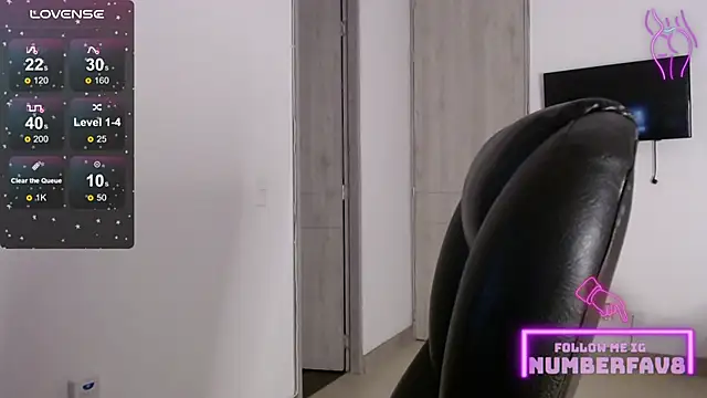 Snapshot of numberfav8 chatting on 01/09/25, 09:37 numberfav8 online show from 01/09/25, 09:37