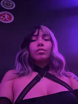 Snapshot of numberfav8 chatting on 03/20/25, 03:02 numberfav8 online show from 03/20/25, 03:02