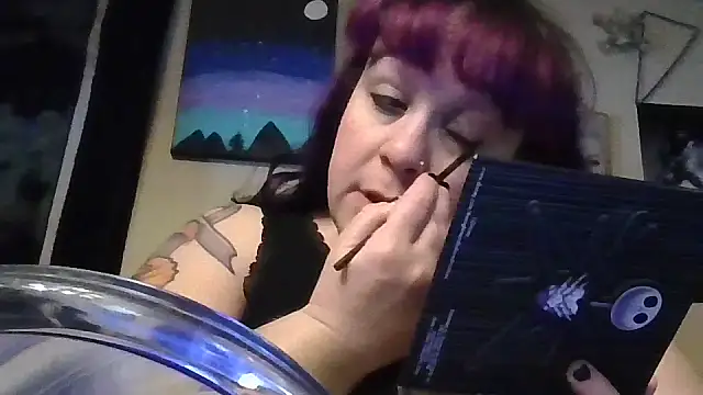 Snapshot of GothyBaby chatting on 10/12/25, 04:50 GothyBaby online show from 10/12/25, 04:50