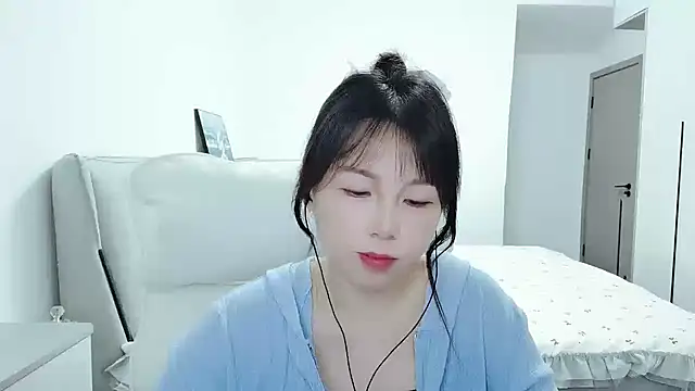 Snapshot of Sunset_glow chatting on 10/20/25, 07:53 Sunset glow online show from 10/20/25, 07:53