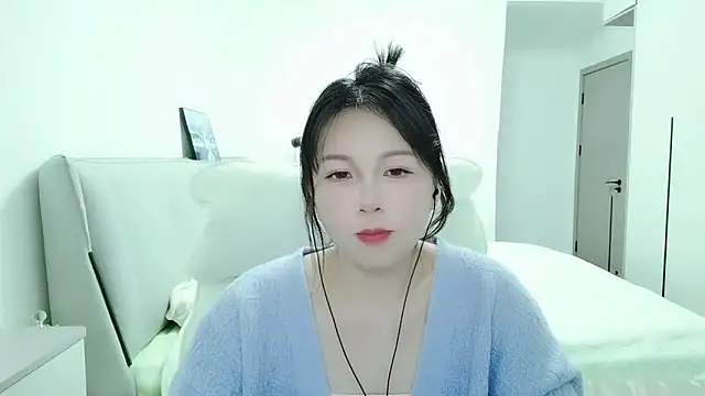 Snapshot of Sunset_glow chatting on 12/16/25, 03:00 Sunset glow online show from 12/16/25, 03:00