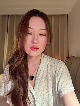 Snapshot of sphynx-_- chatting on 06/25/26, 12:53 sphynx- - online show from 06/25/26, 12:53
