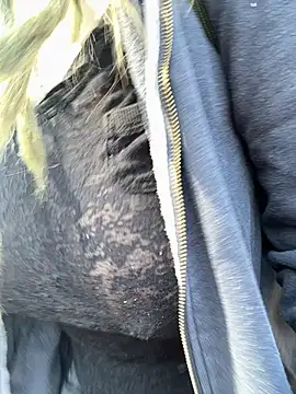 Snapshot of MenaDreadfull chatting on 03/06/25, 01:46 MenaDreadfull online show from 03/06/25, 01:46