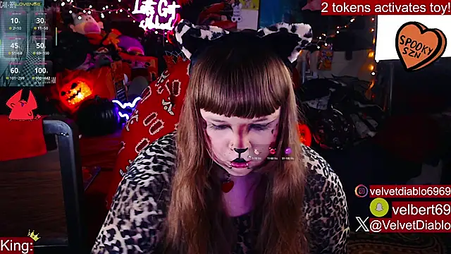 VelvetDiablo online show from 10/16/25, 12:00