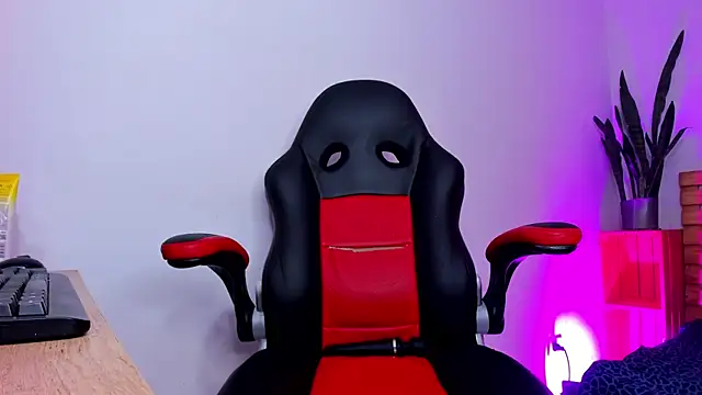 MaryJaneDove online show from 02/07/25, 08:11