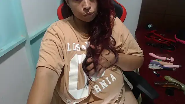 Snapshot of NatalySexxxMilk chatting on 11/11/25, 05:29 NatalySexxxMilk online show from 11/11/25, 05:29