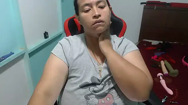 Snapshot of NatalySexxxMilk chatting on 11/29/25, 10:02 NatalySexxxMilk online show from 11/29/25, 10:02