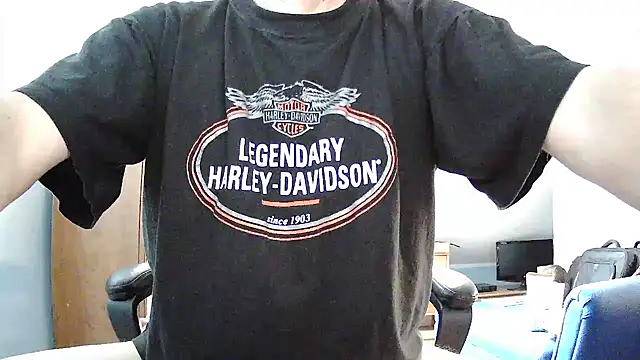 Snapshot of Niko_slave chatting on 02/13/25, 12:43 Niko slave online show from 02/13/25, 12:43