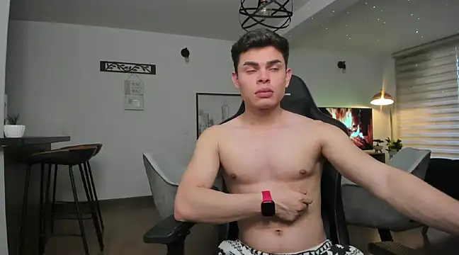 Snapshot of alejooo_twink chatting on 02/24/25, 11:41 alejooo twink online show from 02/24/25, 11:41