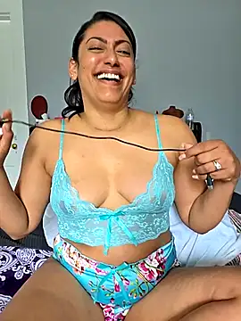 Nikkierosee online show from 11/15/25, 05:53