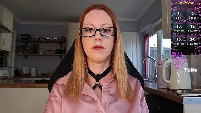 stripmequick online show from 09/18/25, 09:22