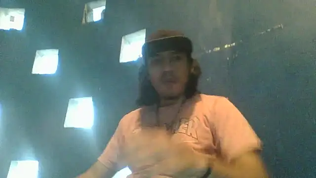 AlexAlejandro13 online show from 12/21/25, 11:01