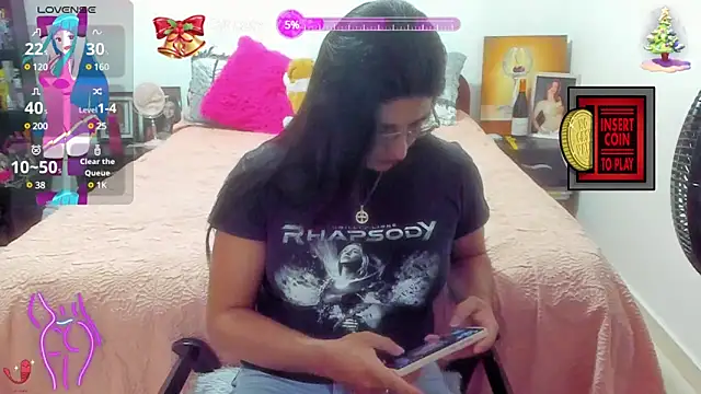 Snapshot of Khalifa_Gold chatting on 01/12/25, 04:31 Khalifa Gold online show from 01/12/25, 04:31