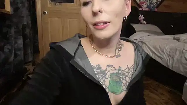 TeenyDoll online show from 05/12/26, 02:52