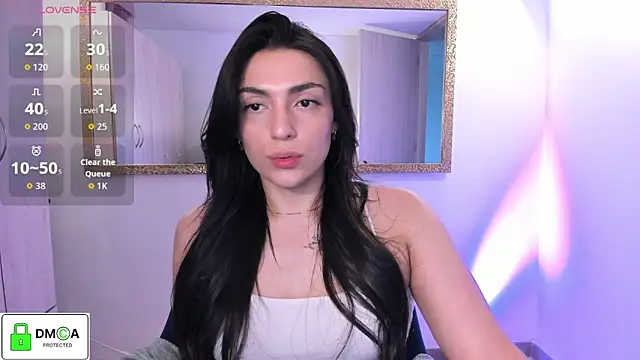 Snapshot of EricaVanderhill chatting on 11/24/25, 09:14 EricaVanderhill online show from 11/24/25, 09:14