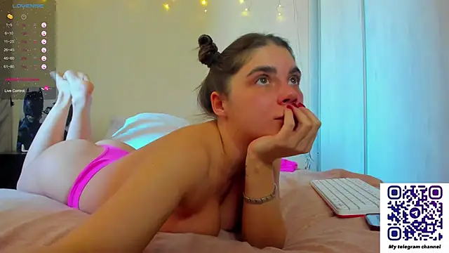 Bella Foryou online show from 03/14/25, 03:59