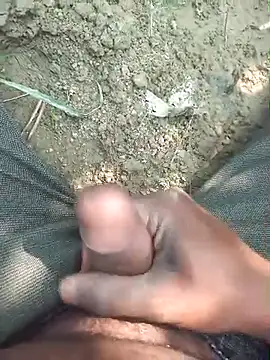 FinableKnee online show from 10/28/25, 05:22