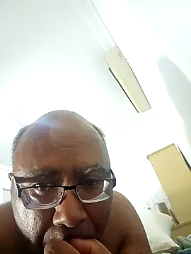 mesd45 online show from 10/22/25, 06:24