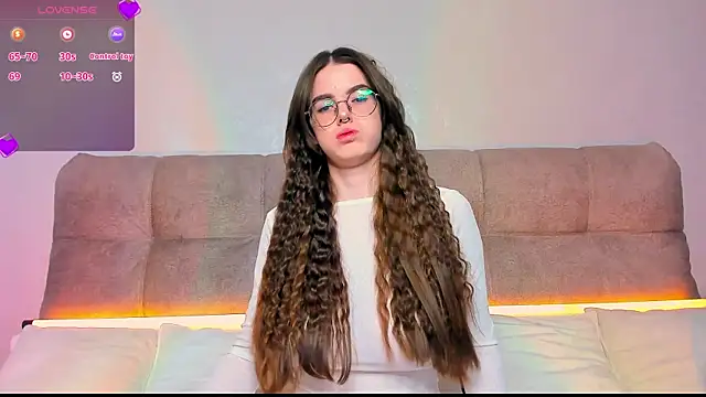 AriellaTesk online show from 04/28/26, 04:17