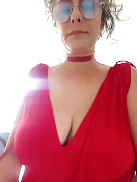 Snapshot of Pinkboobie chatting on 01/10/25, 03:16 Pinkboobie online show from 01/10/25, 03:16