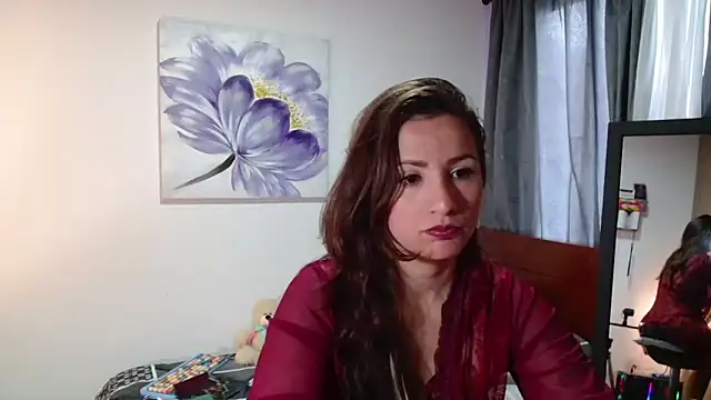 vanessabrown  online show from 12/16/24, 01:22