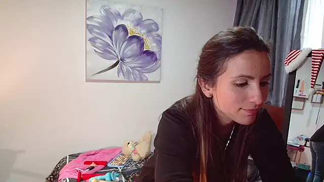 vanessabrown  online show from 12/23/24, 09:29