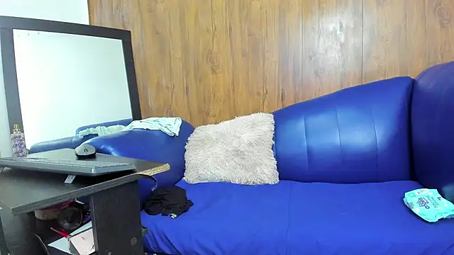 Mature Skinny online show from 02/11/25, 12:16