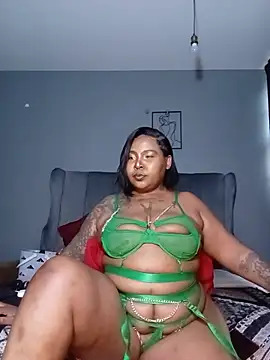 PearlSexxy69 online show from 06/28/26, 05:02
