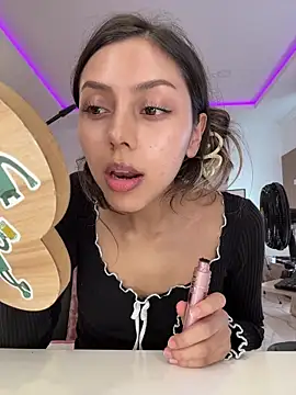 Sensualtease online show from 11/21/25, 08:51