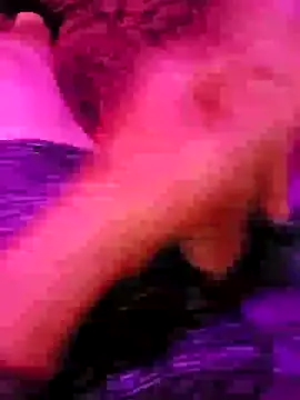 Snapshot of MrDaRkO_420 chatting on 12/25/24, 07:24 MrDaRkO 420 online show from 12/25/24, 07:24