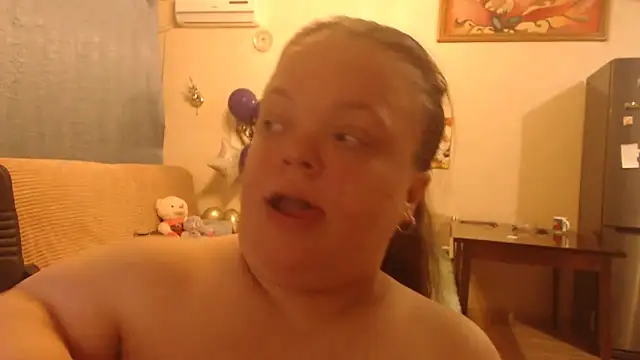 Janiffer MiMi online show from 01/01/25, 11:51