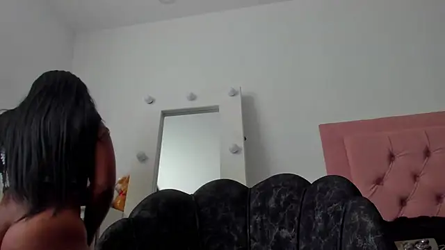 Lindsay-hii online show from 09/30/25, 08:58